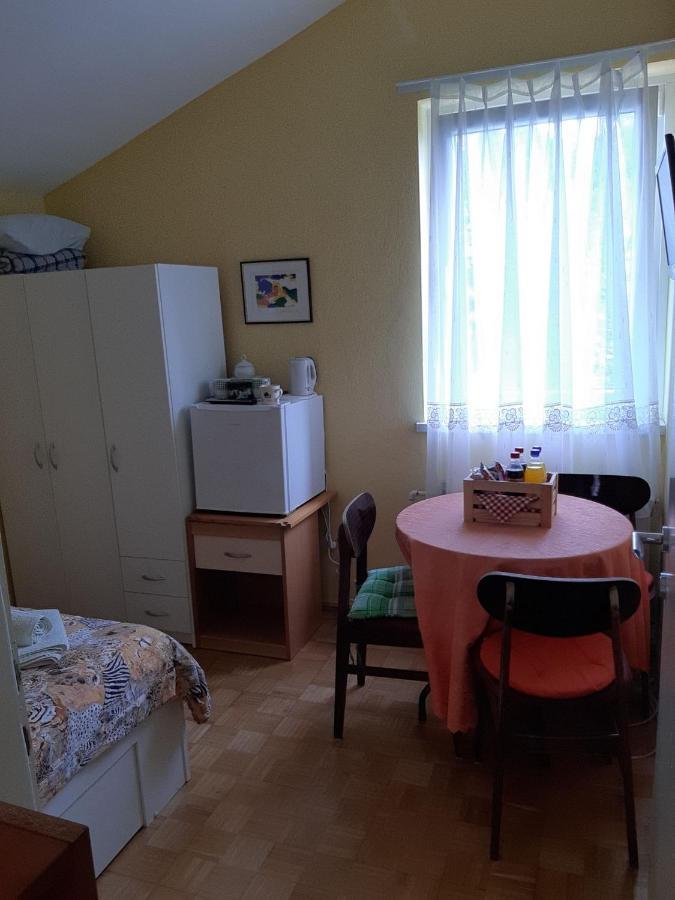 Apartments And Rooms Knez Portoroz Exterior foto